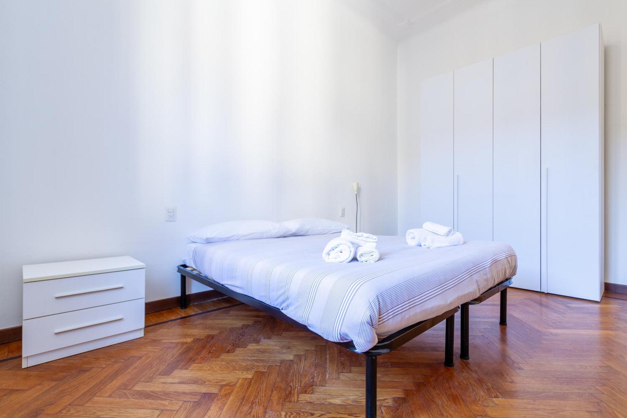 Duomo Centro 10 Min-linate 10 Min -lumiere Harmony Maison- Apartment *
