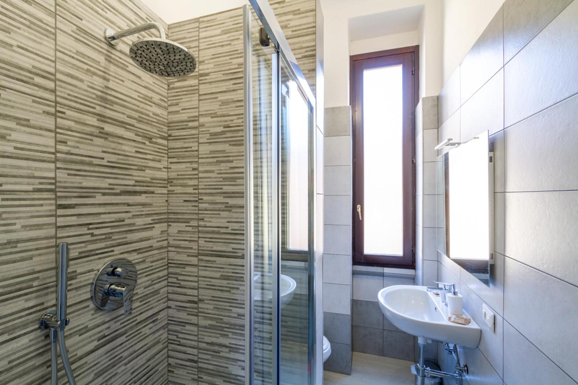 Apartment Duomo Centro 10 Min-linate 10 Min -lumiere Harmony Maison- *